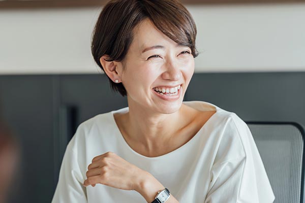 女性